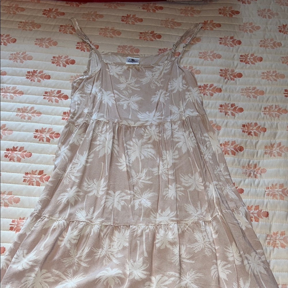 Elegant Cream Maxi Dress